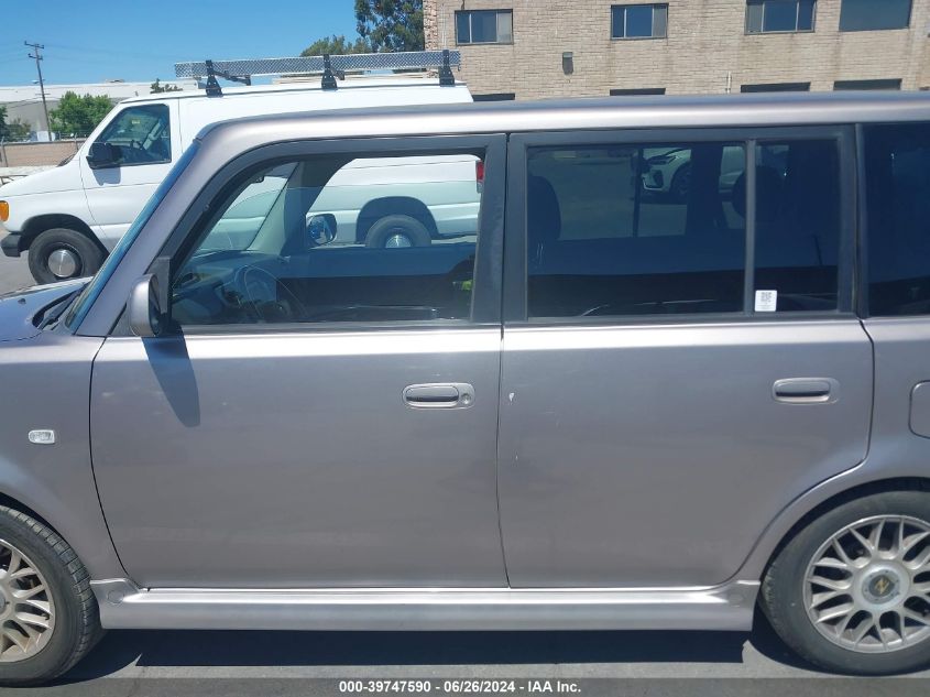 2004 Scion Xb VIN: JTLKT324840159554 Lot: 39747590