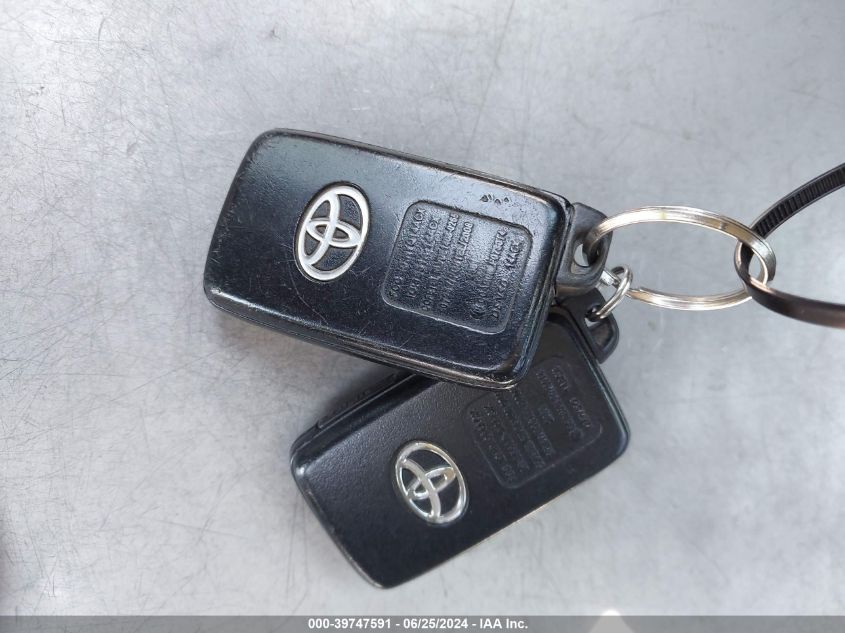 2012 Toyota Prius Two VIN: JTDKN3DU8C1576331 Lot: 39747591