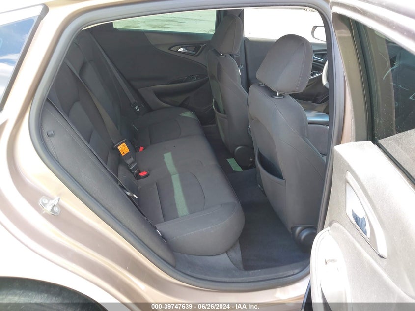 2018 Chevrolet Malibu Lt VIN: 1G1ZD5ST1JF241704 Lot: 39747639