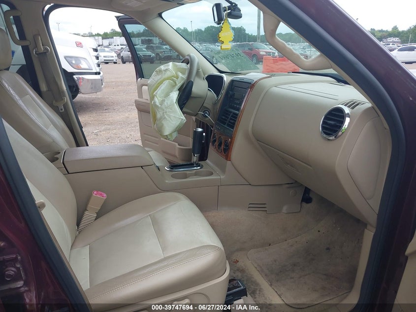 2007 Ford Explorer Eddie Bauer VIN: 1FMEU64E47UA63362 Lot: 39747694