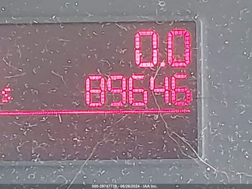 2010 Volkswagen New Beetle 2.5L Final Edition VIN: 3VWPW3AG0AM011098 Lot: 39747739