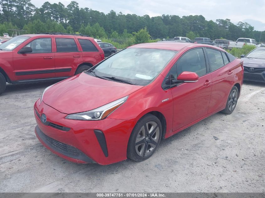 JTDKARFUXK3076430 2019 Toyota Prius Xle