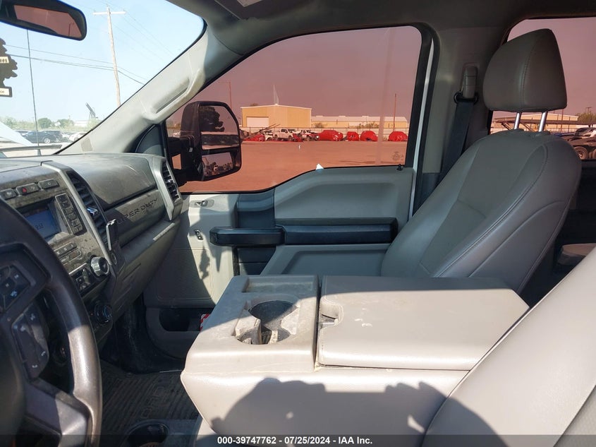 2020 Ford F-250 Xl VIN: 1FT8W2BT2LEC18825 Lot: 39747762