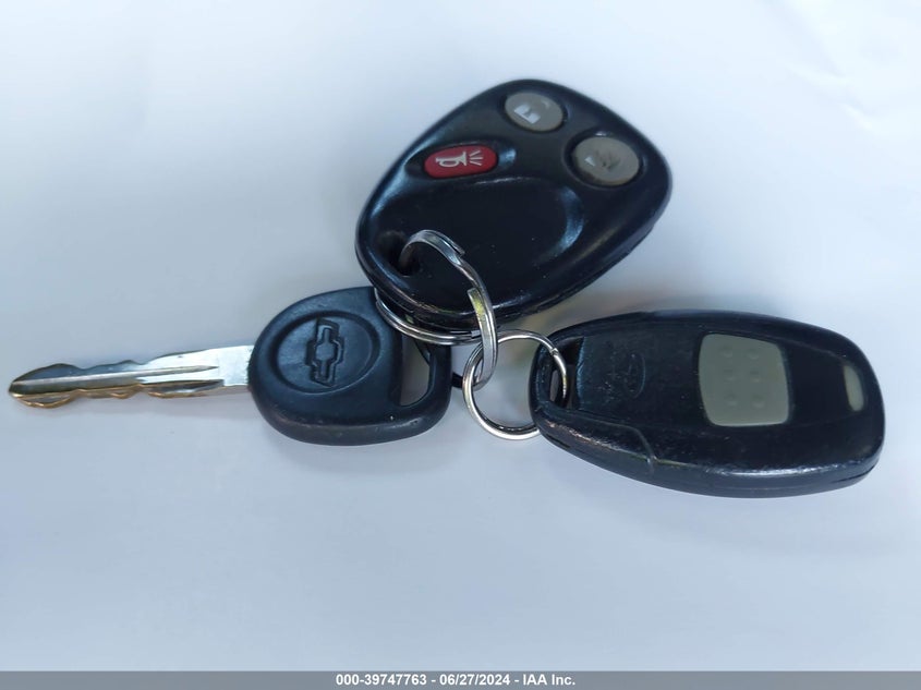 2006 Chevrolet Silverado 1500 C1500 VIN: 2GCEC13T561216822 Lot: 39747763