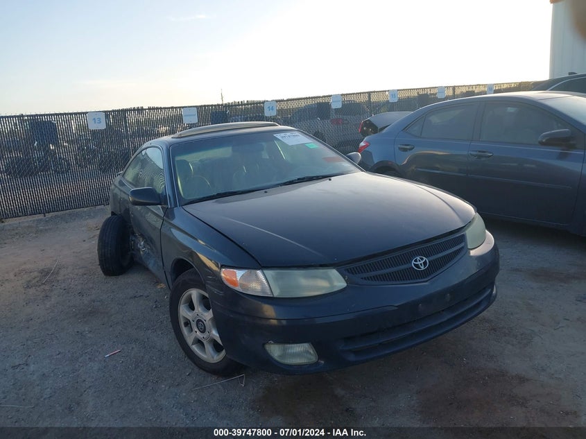 2001 Toyota Camry Solara Sle V6 VIN: 2T1CF22P41C502728 Lot: 39747800