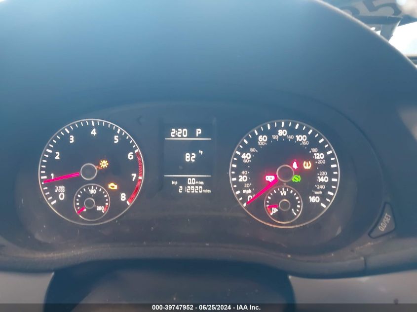 2013 Volkswagen Passat 2.5L Wolfsburg Edition VIN: 1VWAH7A39DC144842 Lot: 39747952