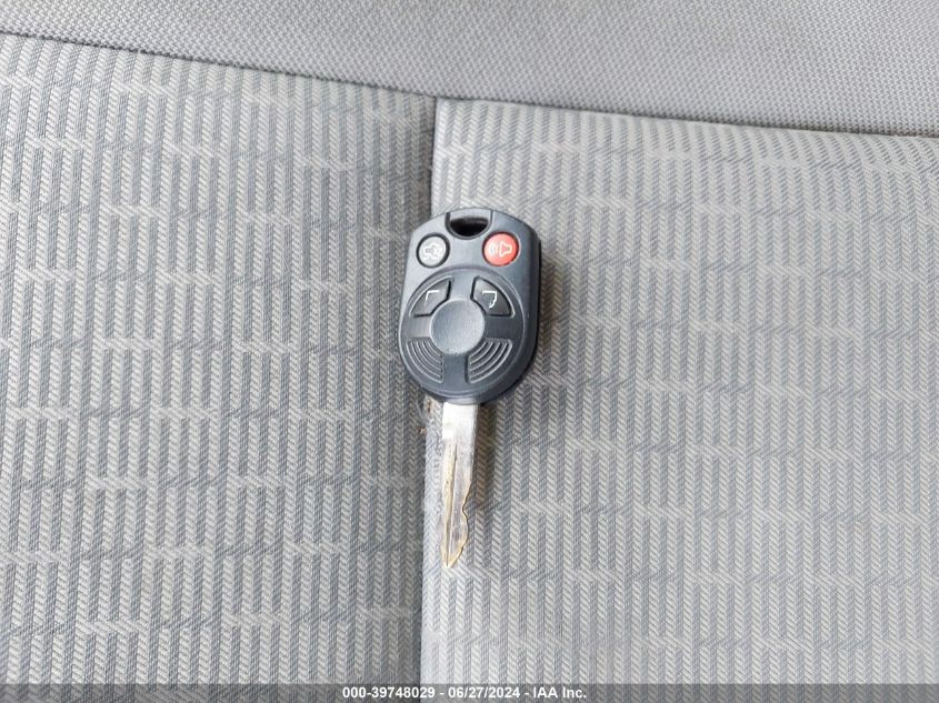 2012 Ford Fusion Se VIN: 3FAHP0HA2CR332303 Lot: 39748029