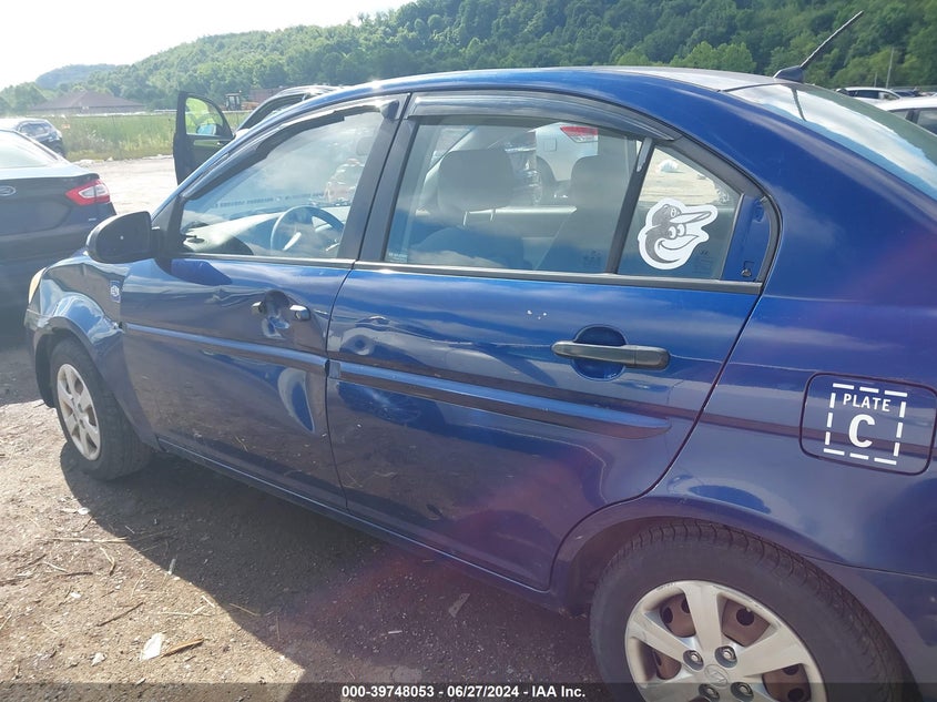 2009 Hyundai Accent Gls VIN: KMHCN46C59U332072 Lot: 39748053