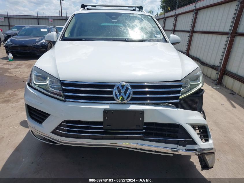 2016 Volkswagen Touareg Tdi Lux VIN: WVGEP9BP2GD003769 Lot: 39748103