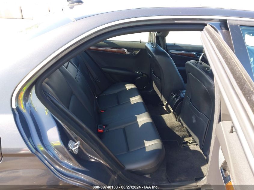 2011 Mercedes-Benz C 300 Luxury/Sport VIN: WDDGF5EB5BR141879 Lot: 39748108