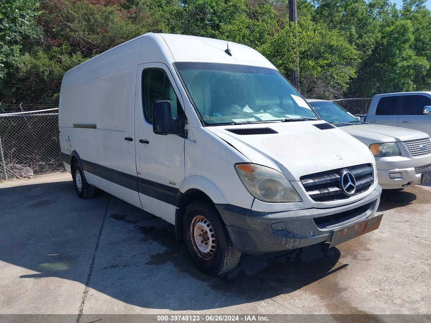 2011 Mercedes-Benz Sprinter 2500 High Roof VIN: WD3PE8CB8B5569271 Lot: 39748123