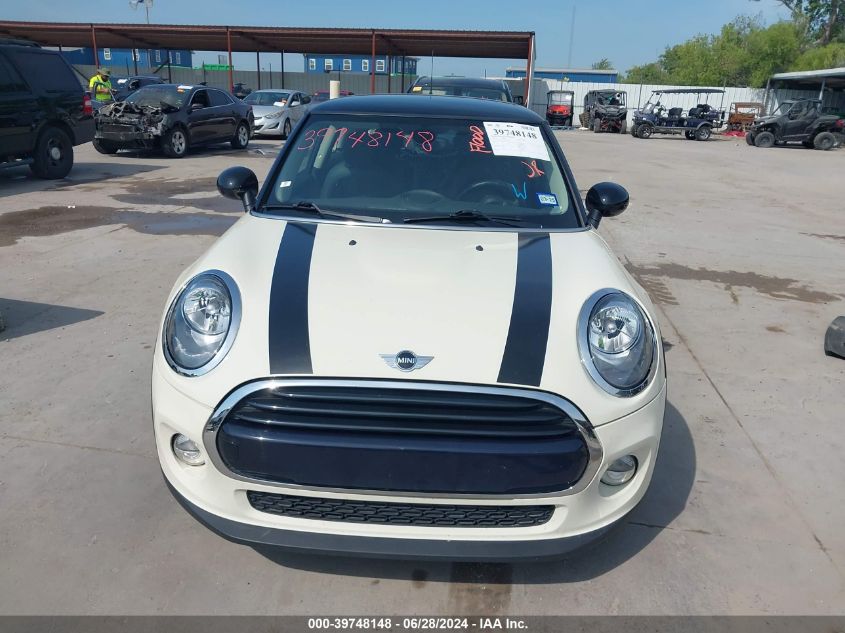 2018 Mini Hardtop Cooper/Oxford Edition VIN: WMWXP5C57J2G63389 Lot: 39748148