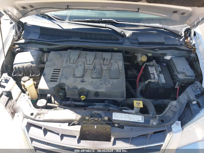 2010 Chrysler Town & Country Touring VIN: 2A4RR5DX9AR290337 Lot: 39748212