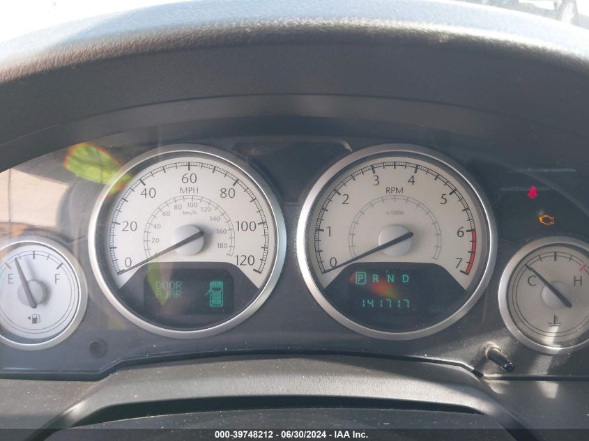 2010 Chrysler Town & Country Touring VIN: 2A4RR5DX9AR290337 Lot: 39748212