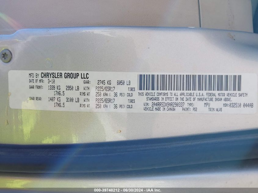 2010 Chrysler Town & Country Touring VIN: 2A4RR5DX9AR290337 Lot: 39748212