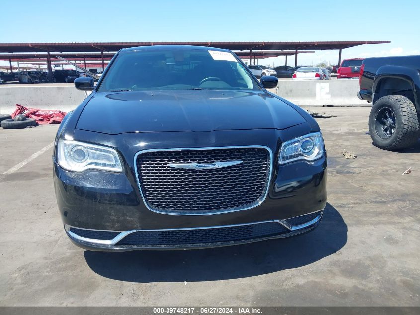 2017 Chrysler 300 Limited VIN: 2C3CCAAG6HH616352 Lot: 39748217