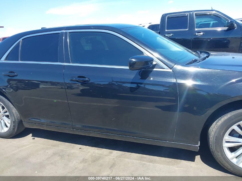 2017 Chrysler 300 Limited VIN: 2C3CCAAG6HH616352 Lot: 39748217