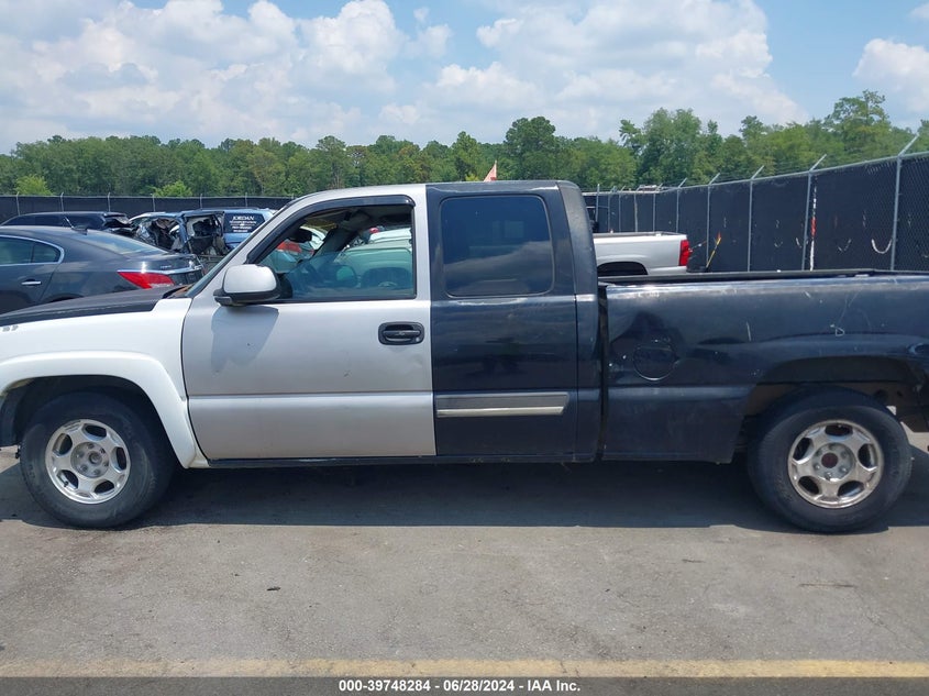 2003 Chevrolet Silverado C1500 VIN: 2GCEC19T131109690 Lot: 39748284