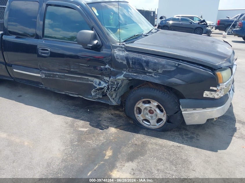 2003 Chevrolet Silverado C1500 VIN: 2GCEC19T131109690 Lot: 39748284