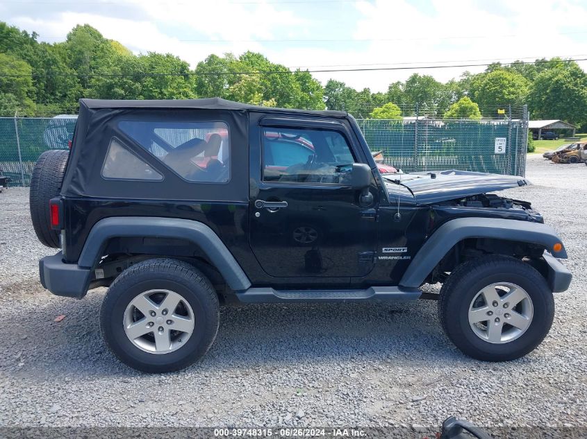 2014 Jeep Wrangler Sport VIN: 1C4GJWAG3EL235587 Lot: 39748315