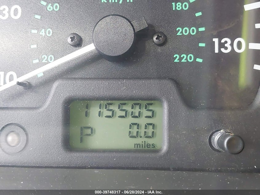 2000 Land Rover Discovery Ii VIN: SALTY1248YA233781 Lot: 39748317