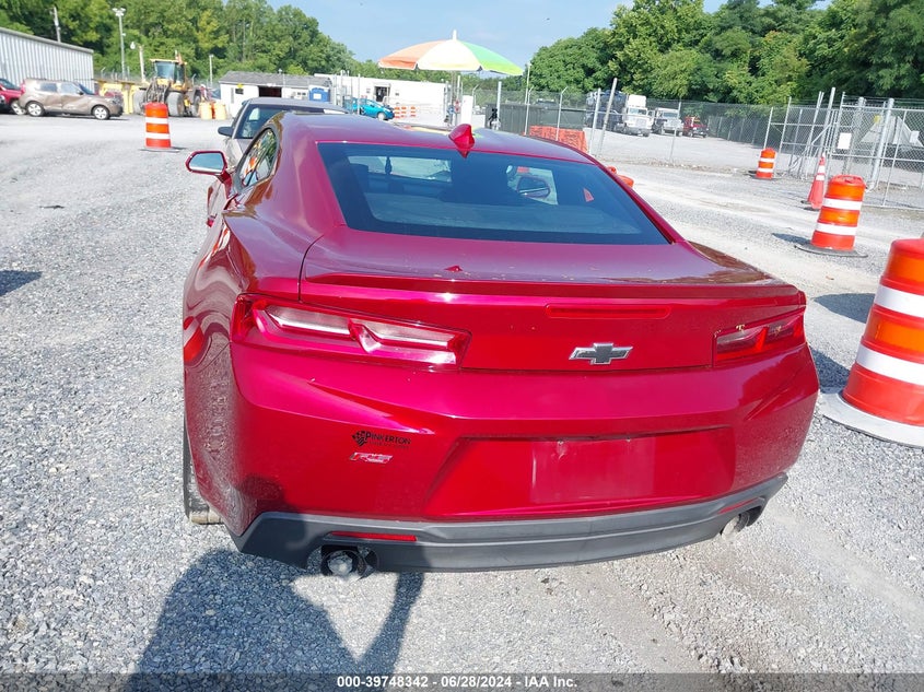 2016 Chevrolet Camaro Lt VIN: 1G1FB1RX3G0193922 Lot: 39748342
