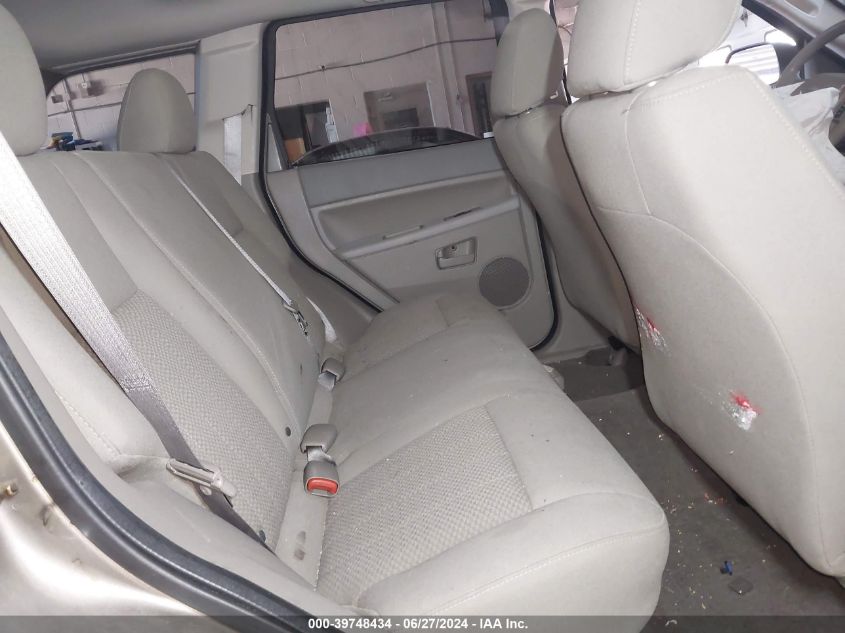 2006 Jeep Grand Cherokee Laredo/Columbia/Freedom VIN: 1J8GR48K96C172870 Lot: 39748434