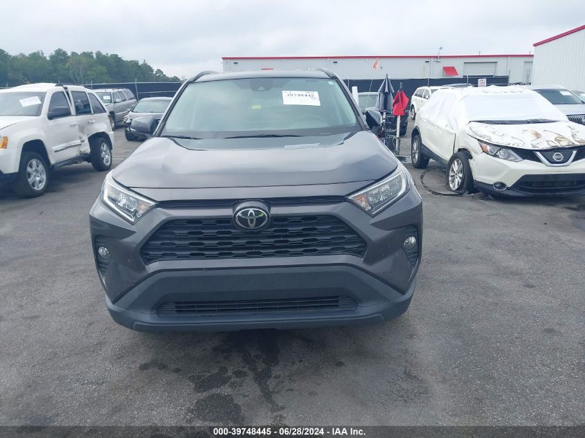 2020 Toyota Rav4 Xle VIN: 2T3W1RFV4LW065156 Lot: 39748445