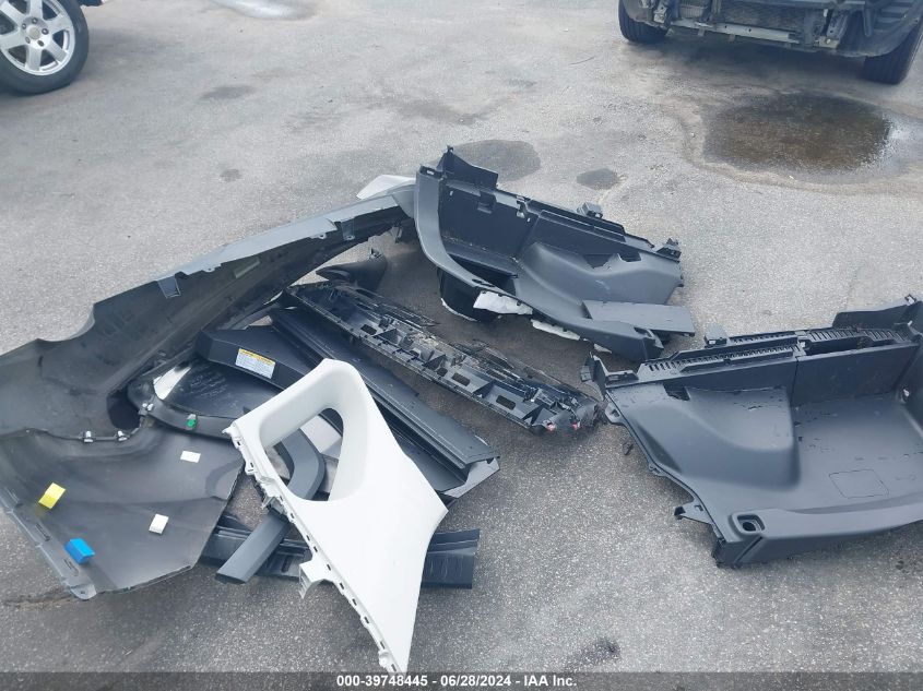 2020 Toyota Rav4 Xle VIN: 2T3W1RFV4LW065156 Lot: 39748445