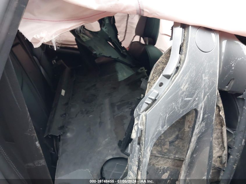 2017 Porsche Cayenne S VIN: WP1AB2A23HLA52175 Lot: 39748455