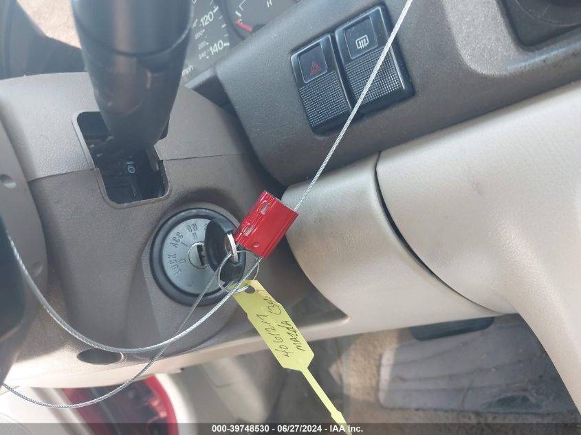 2000 Mazda 626 Es/Lx VIN: 1YVGF22C2Y5173401 Lot: 39748530