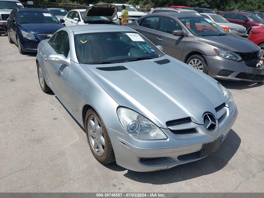 2006 Mercedes-Benz Slk 280 VIN: WDBWK54F36F118869 Lot: 39748557