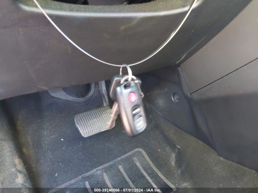 2005 Mazda Mazda3 I VIN: JM1BK12F951236464 Lot: 39748566