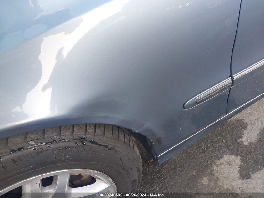 2003 Mercedes-Benz E 320 VIN: WDBUF65J13X111042 Lot: 39748592