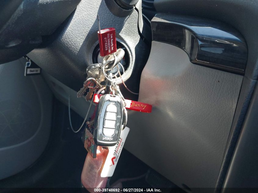 2012 Kia Sorento Lx VIN: 5XYKT3A14CG281744 Lot: 39748692