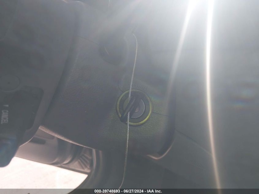 2004 Toyota Camry Le/Xle/Se VIN: 4T1BE32KX4U868611 Lot: 39748693