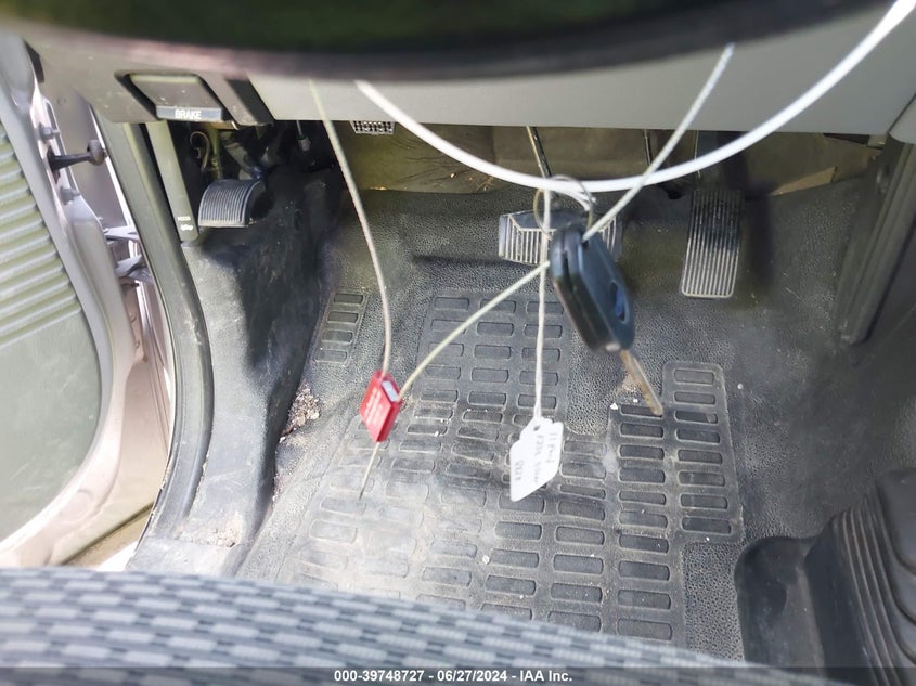 2011 Ford F250 Super Duty VIN: 1FT7W2BT9BEB18828 Lot: 39748727