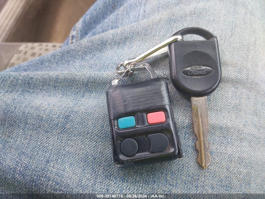 2007 Ford Focus S/Se/Ses VIN: 1FAFP34N97W301120 Lot: 39748778