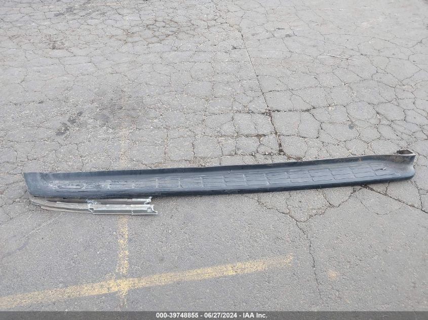 2004 Chevrolet Suburban 1500 Lt VIN: 3GNFK16Z14G122682 Lot: 39748855