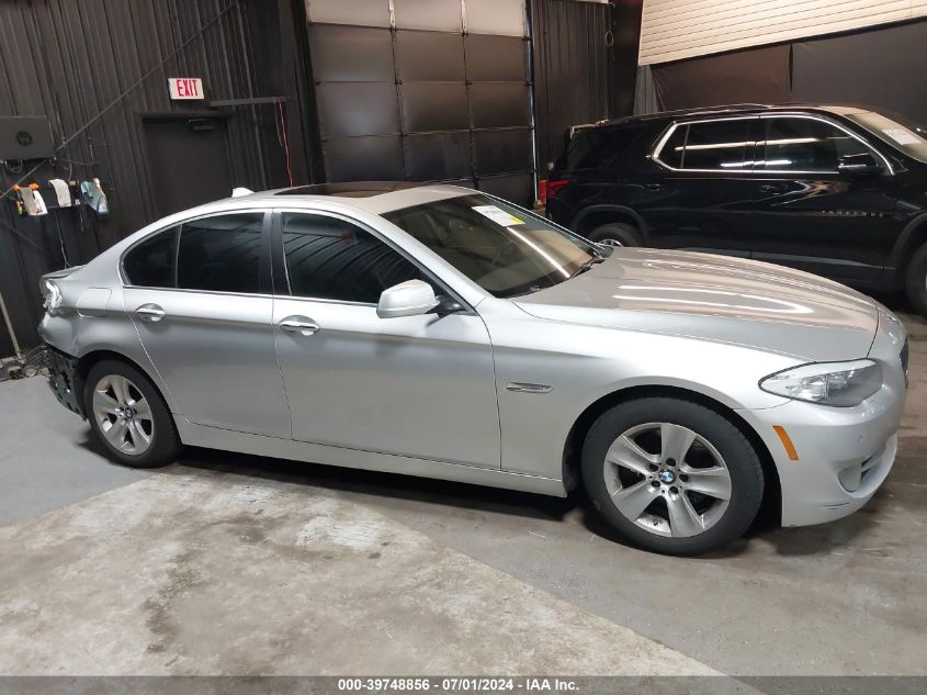 2013 BMW 528I xDrive VIN: WBAXH5C59DD110326 Lot: 39748856