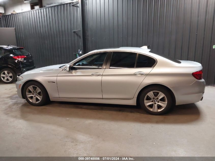 2013 BMW 528I xDrive VIN: WBAXH5C59DD110326 Lot: 39748856