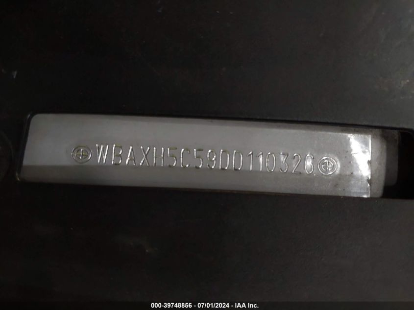 2013 BMW 528I xDrive VIN: WBAXH5C59DD110326 Lot: 39748856