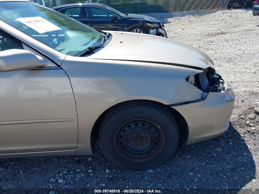 2004 Toyota Camry Le/Xle/Se VIN: 4T1BE30K44U266483 Lot: 39748916