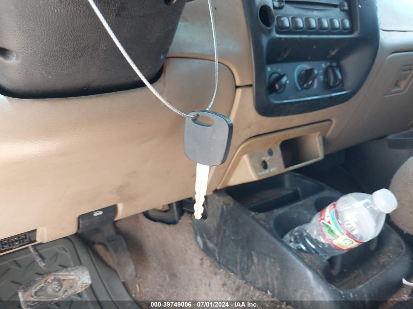 2000 Ford Ranger Xl/Xlt VIN: 1FTYR14V4YTA97592 Lot: 39749006