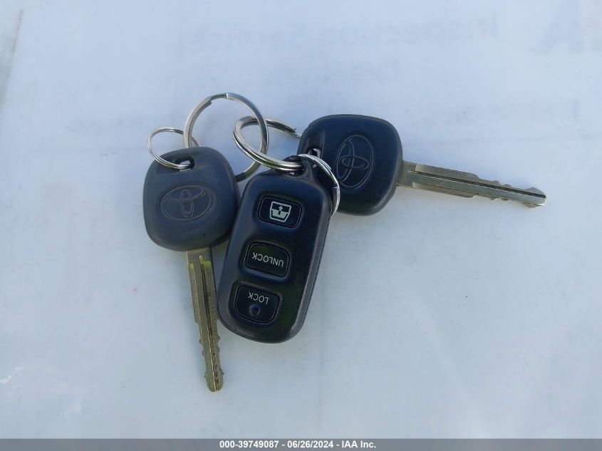 2004 Toyota 4Runner Sr5 V6 VIN: JTEBU14R740020727 Lot: 39749087