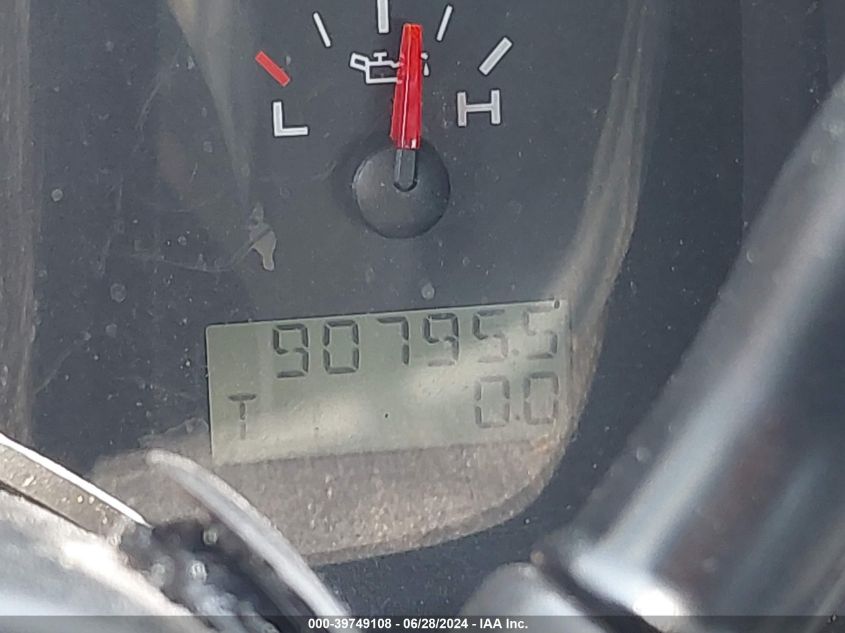 2007 Ford F-150 Stx/Xl/Xlt VIN: 1FTRX12W67NA63692 Lot: 39749108