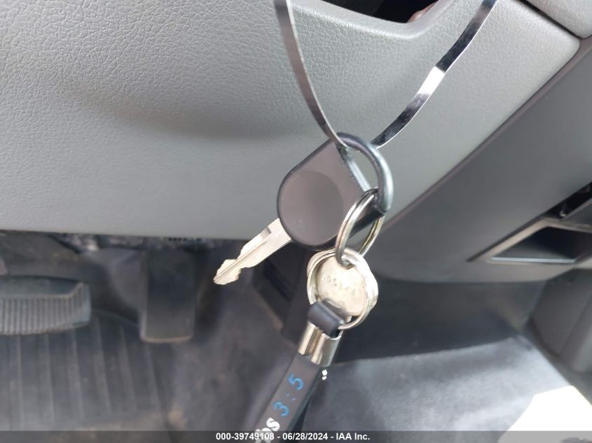 2007 Ford F-150 Stx/Xl/Xlt VIN: 1FTRX12W67NA63692 Lot: 39749108