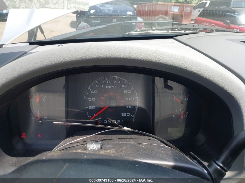 2007 Ford F-150 Stx/Xl/Xlt VIN: 1FTRX12W67NA63692 Lot: 39749108