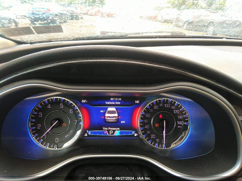 2015 Chrysler 200 C VIN: 1C3CCCCG1FN618832 Lot: 39749156