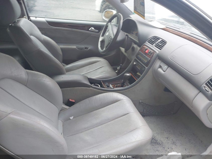 2000 Mercedes-Benz Clk 320 320 VIN: WDBLJ65G5YF157582 Lot: 39749182